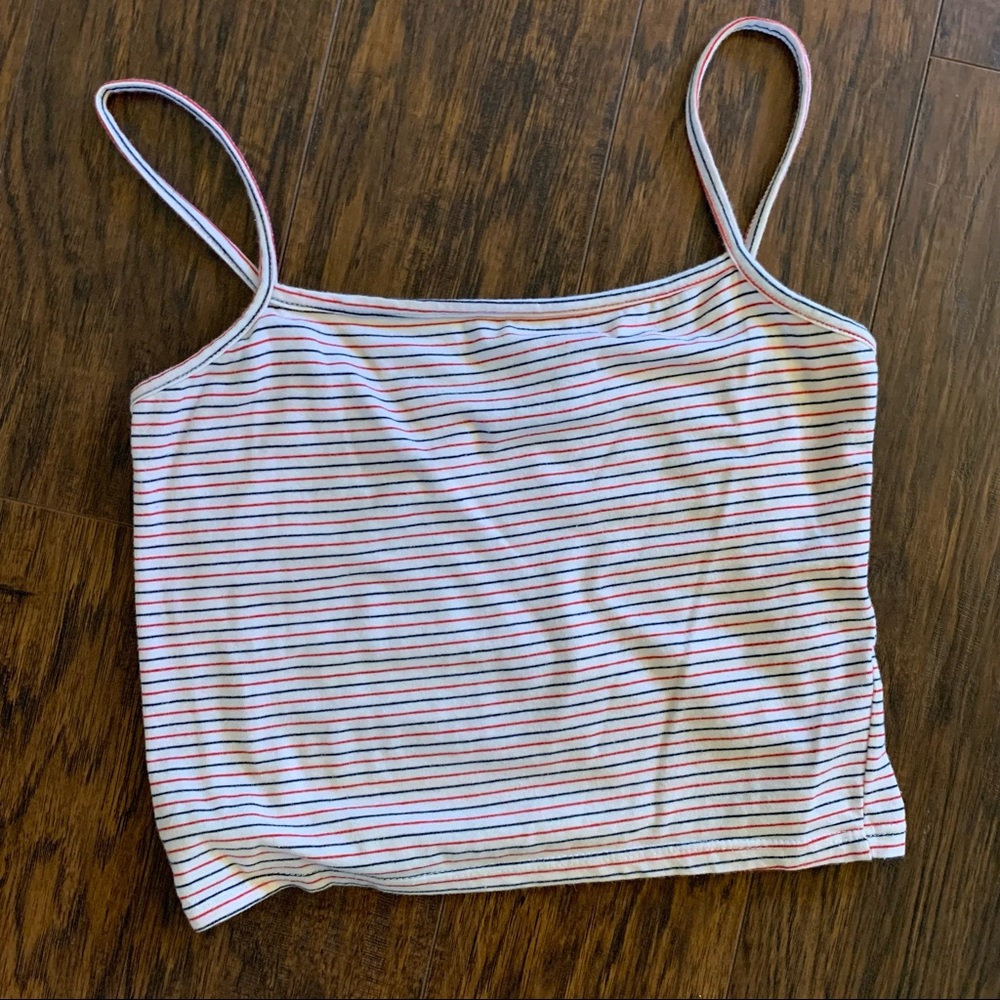 Brandy Melville Baby Tee